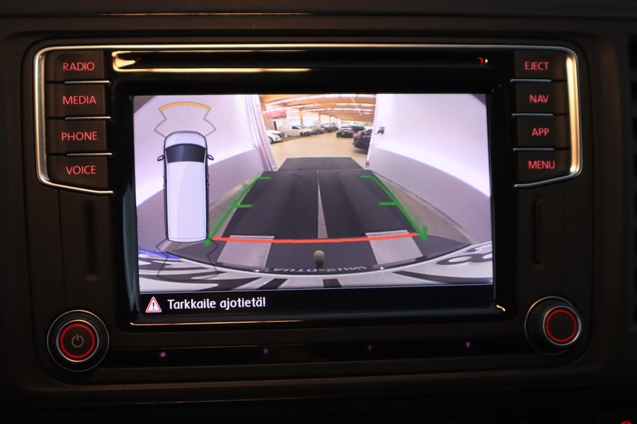 Volkswagen Caravelle vaihtoauto