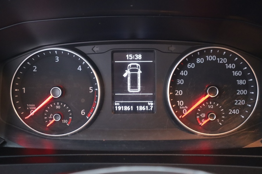 Volkswagen Caravelle vaihtoauto