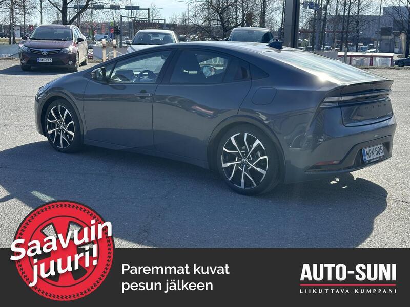 Toyota Prius Plug-in vaihtoauto