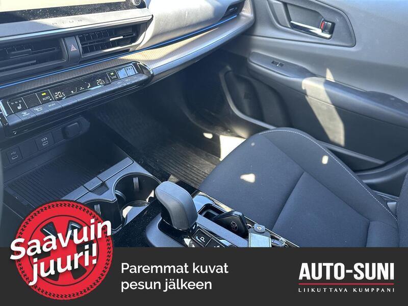 Toyota Prius Plug-in vaihtoauto