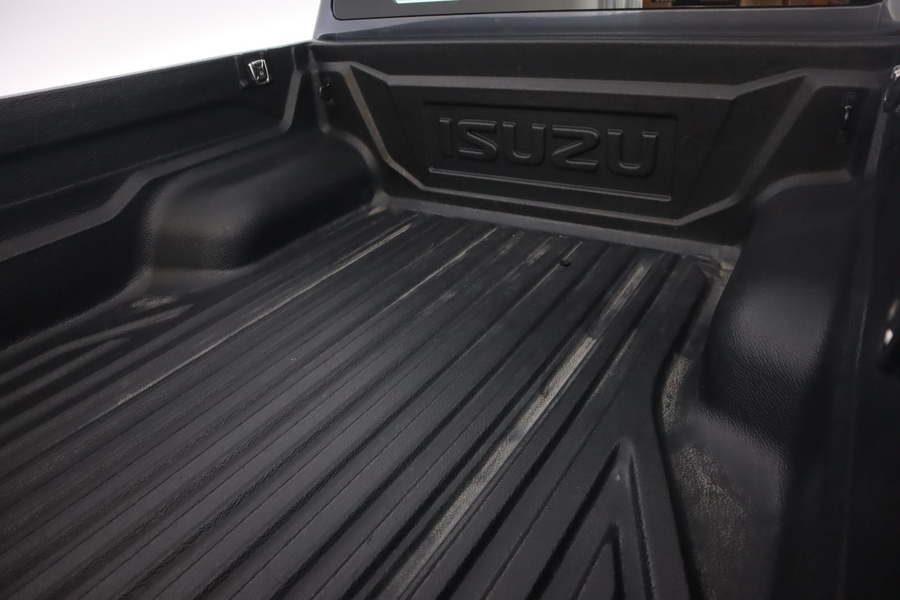 Isuzu D-Max vaihtoauto