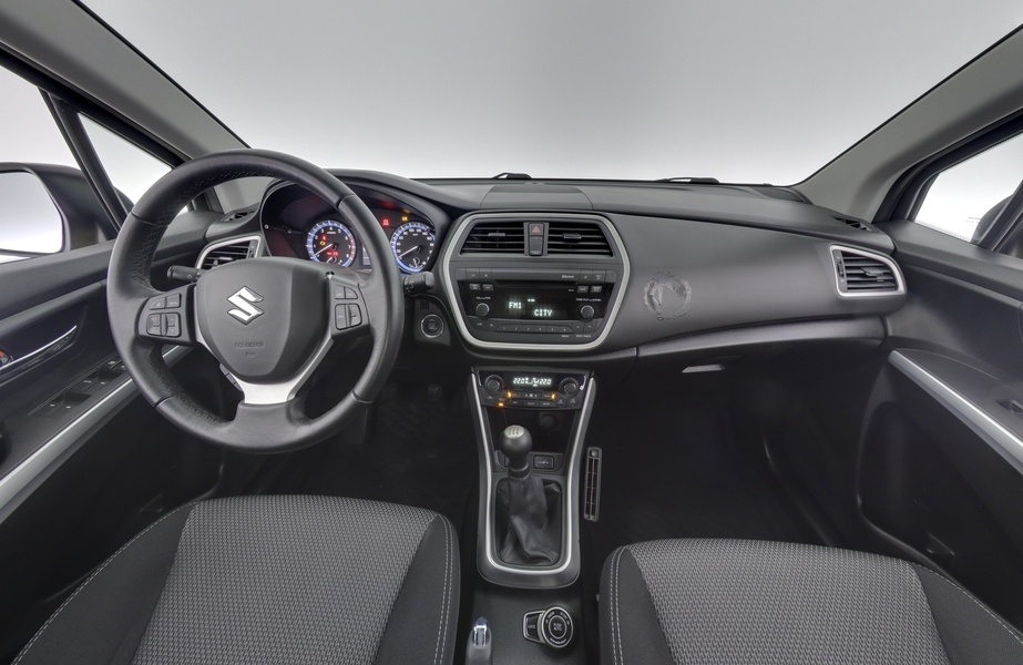 Suzuki SX4 S-CROSS vaihtoauto