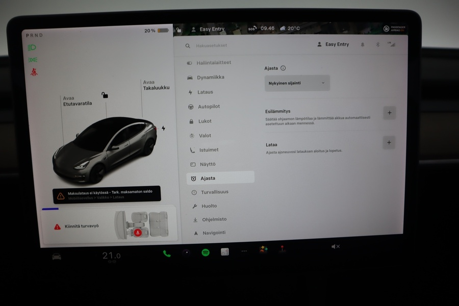 Tesla Model 3 vaihtoauto