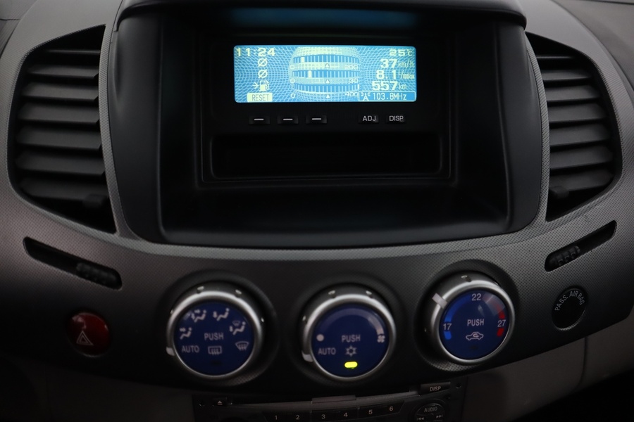 Mitsubishi L200 vaihtoauto