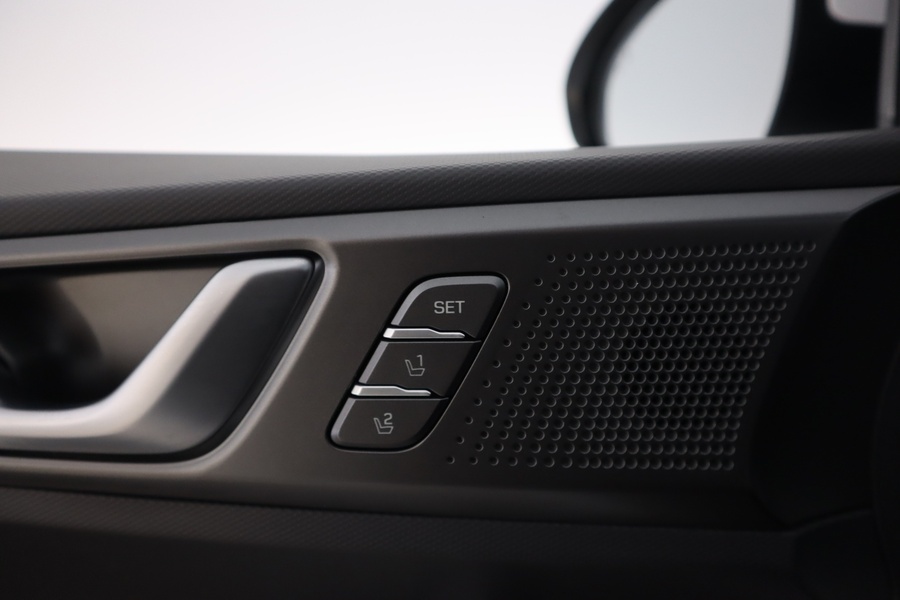 Hyundai IONIQ electric vaihtoauto