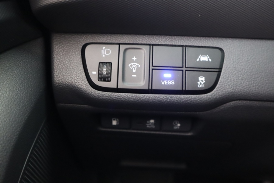 Hyundai IONIQ plug-in vaihtoauto