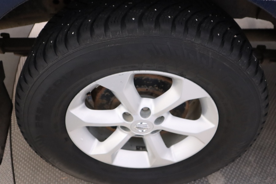 Nissan Navara vaihtoauto