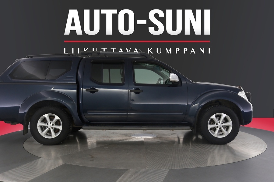 Nissan Navara vaihtoauto