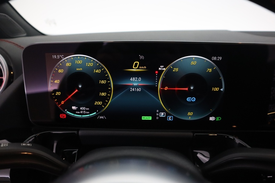 Mercedes-Benz EQA vaihtoauto