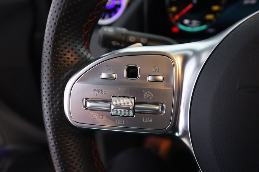 Mercedes-Benz EQA vaihtoauto