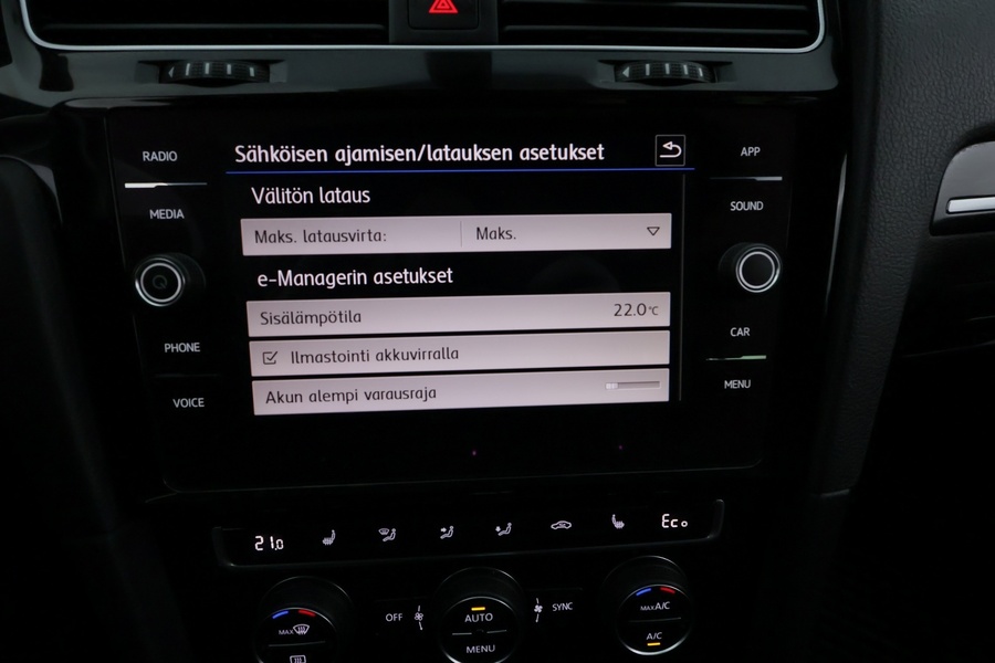 Volkswagen Golf vaihtoauto