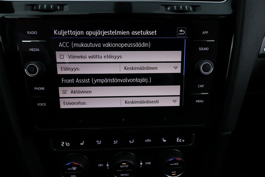 Volkswagen Golf vaihtoauto