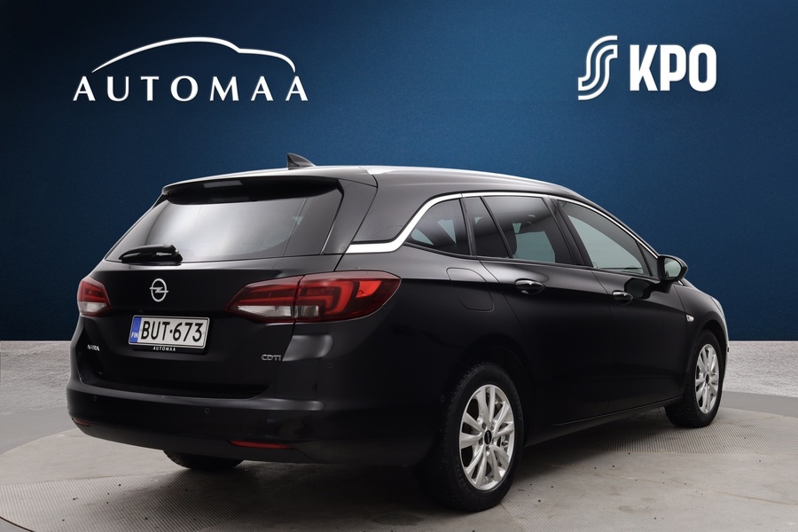 Opel Astra vaihtoauto