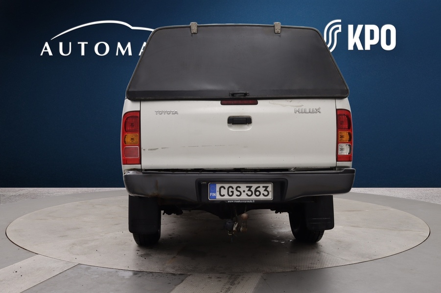 Toyota Hilux vaihtoauto