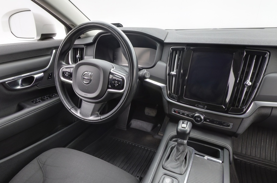 Volvo V90 Cross Country vaihtoauto