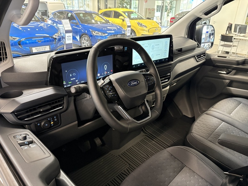 Ford Transit Custom vaihtoauto