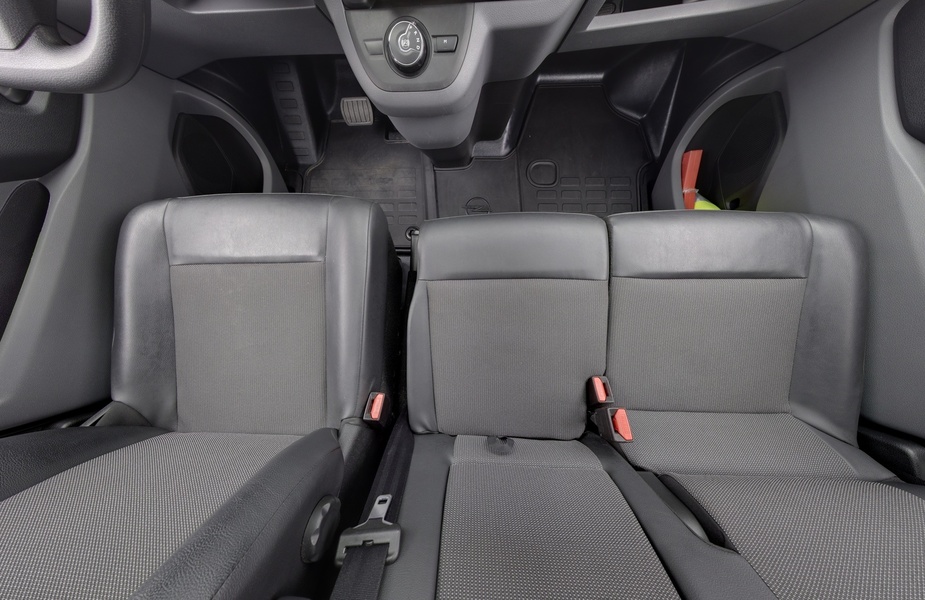 Opel Vivaro vaihtoauto