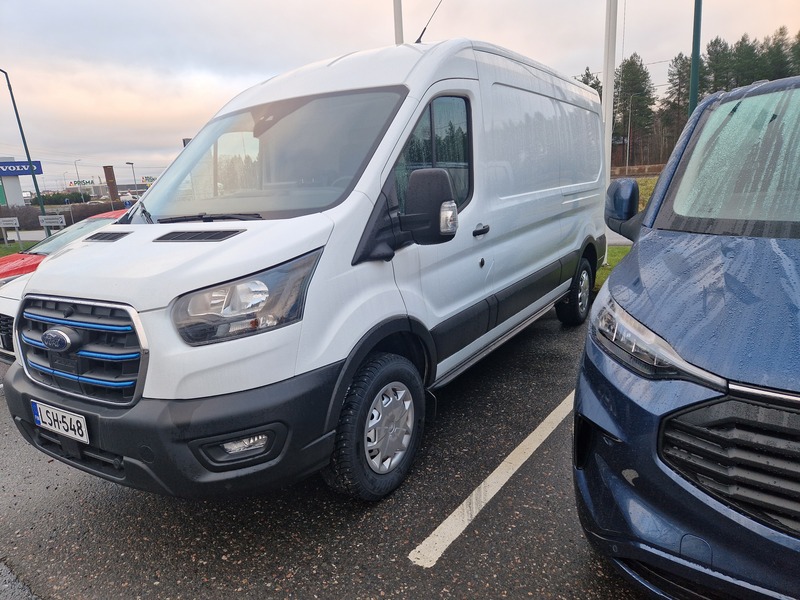 Ford Transit vaihtoauto