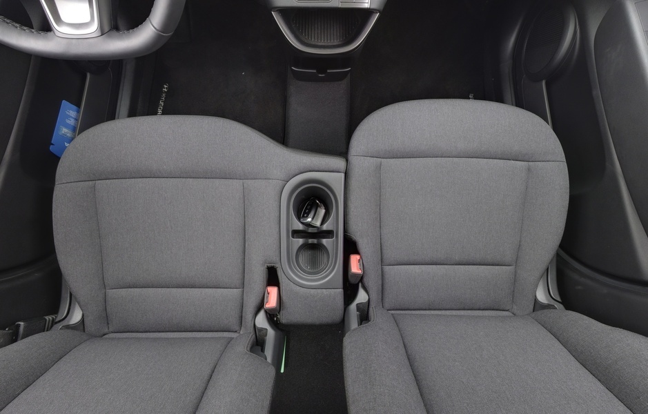 Hyundai INSTER vaihtoauto