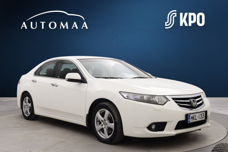 Honda Accord vaihtoauto