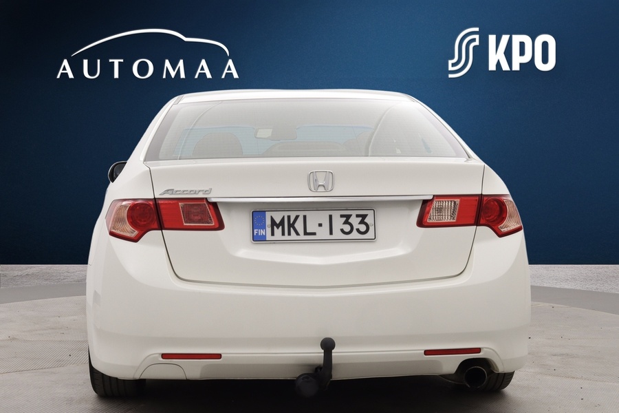 Honda Accord vaihtoauto