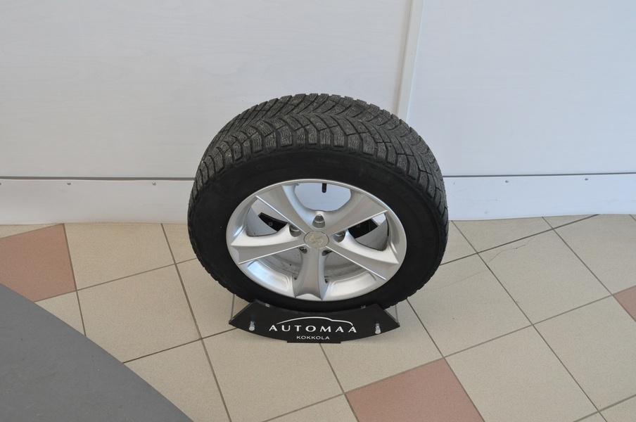 Honda Accord vaihtoauto