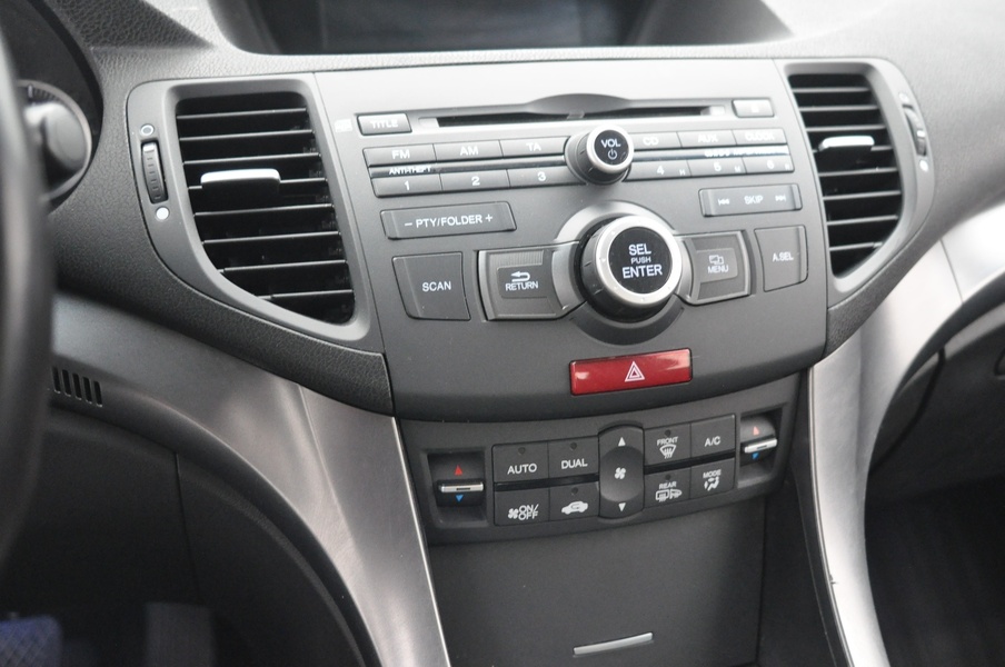 Honda Accord vaihtoauto