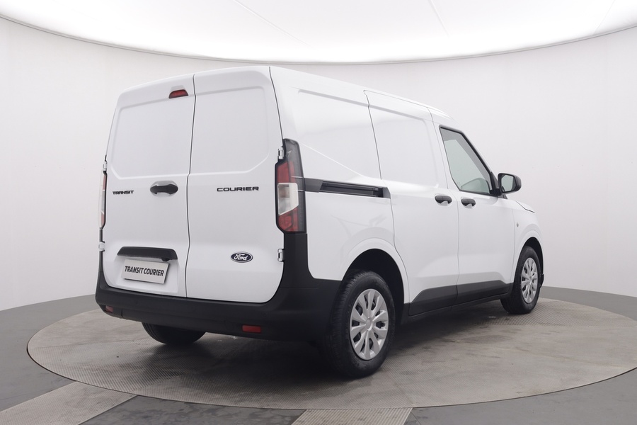 Ford Transit Courier vaihtoauto