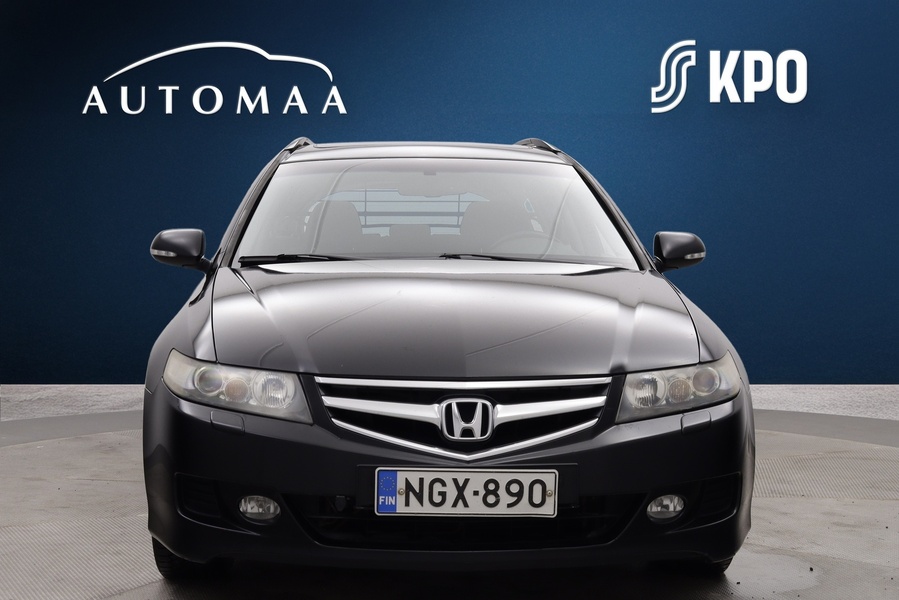 Honda Accord vaihtoauto