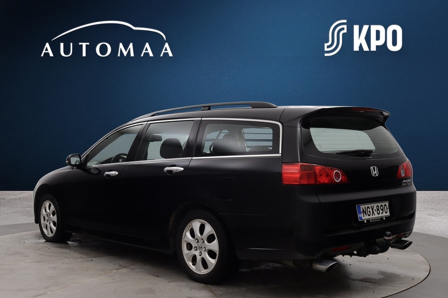 Honda Accord vaihtoauto