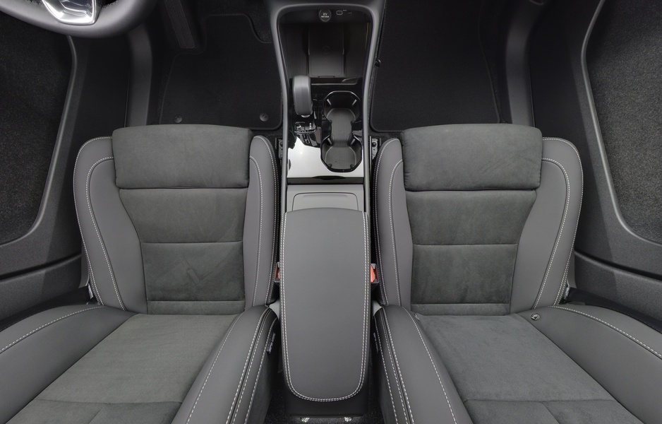 Volvo EC40 vaihtoauto