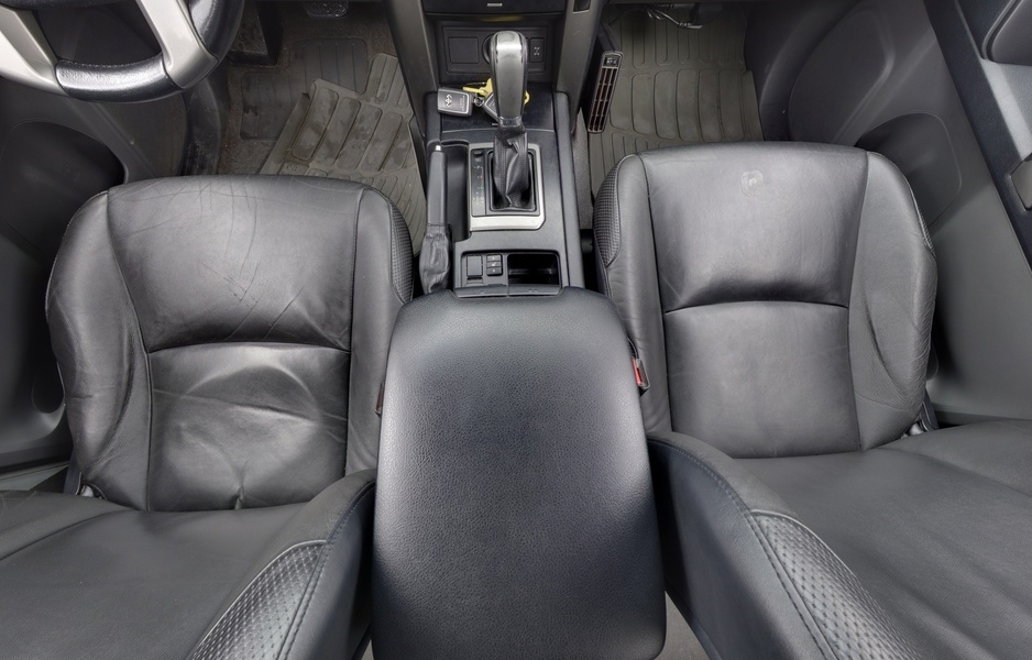 Toyota Land Cruiser vaihtoauto