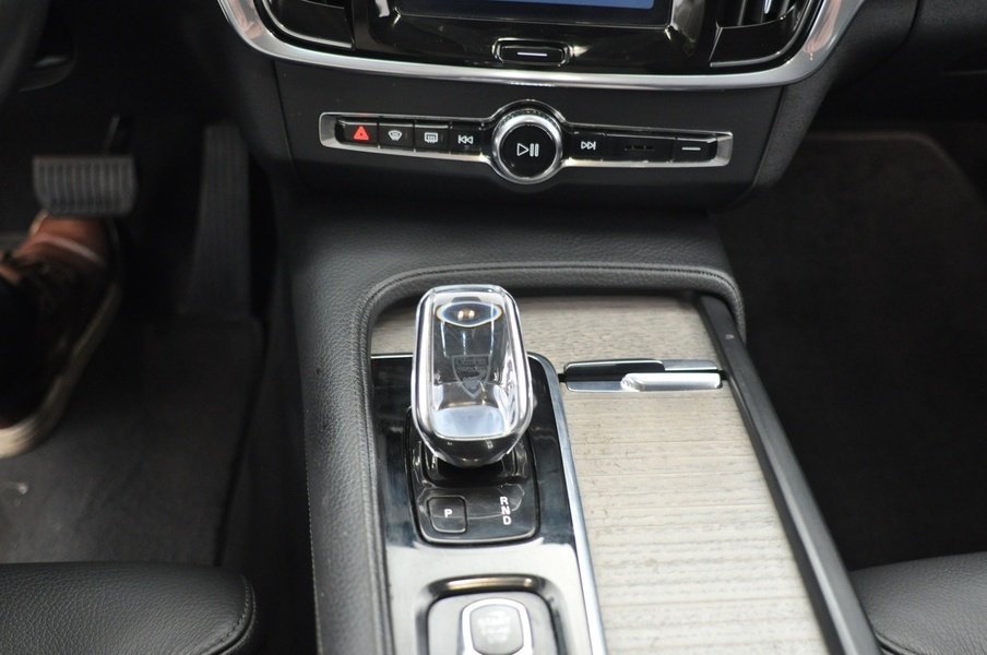 Volvo S90 vaihtoauto