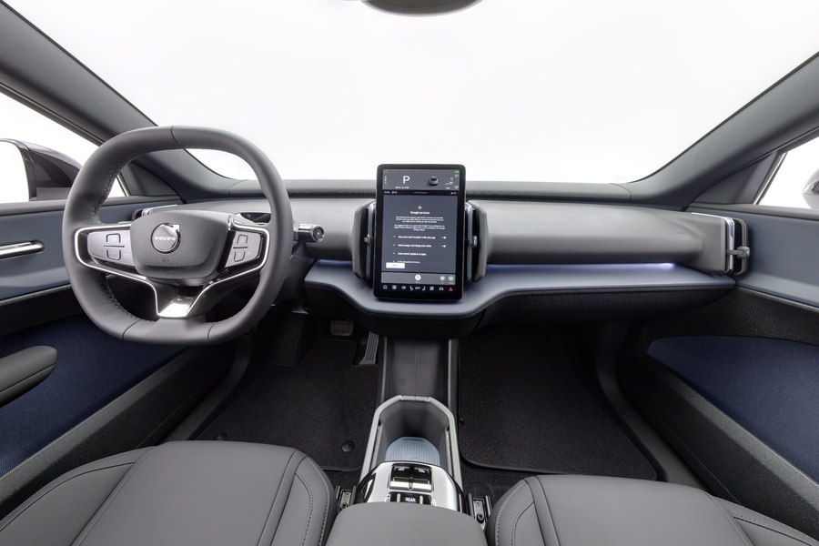 Volvo EX30 vaihtoauto