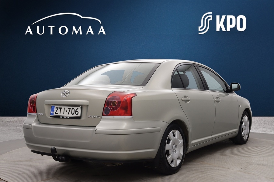 Toyota Avensis vaihtoauto