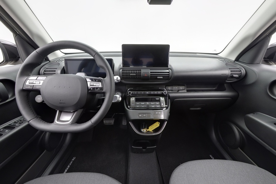 Hyundai INSTER vaihtoauto