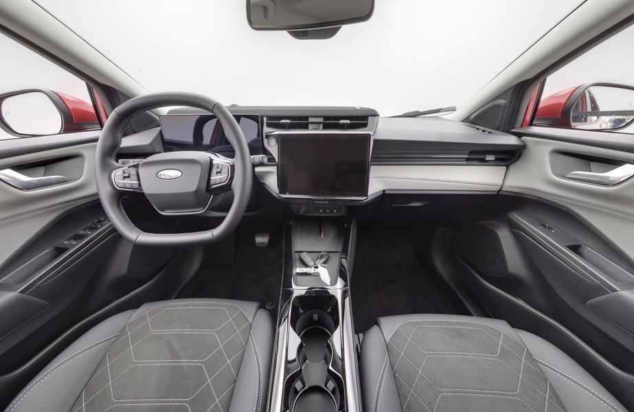 Ford Puma Gen-E vaihtoauto