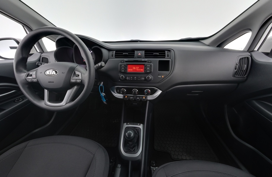 Kia Rio vaihtoauto