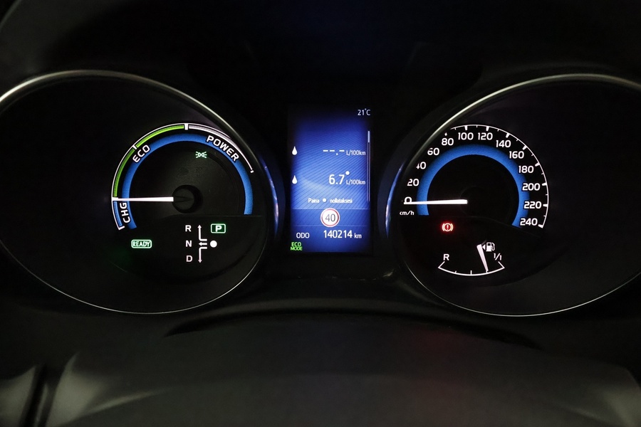 Toyota Auris vaihtoauto