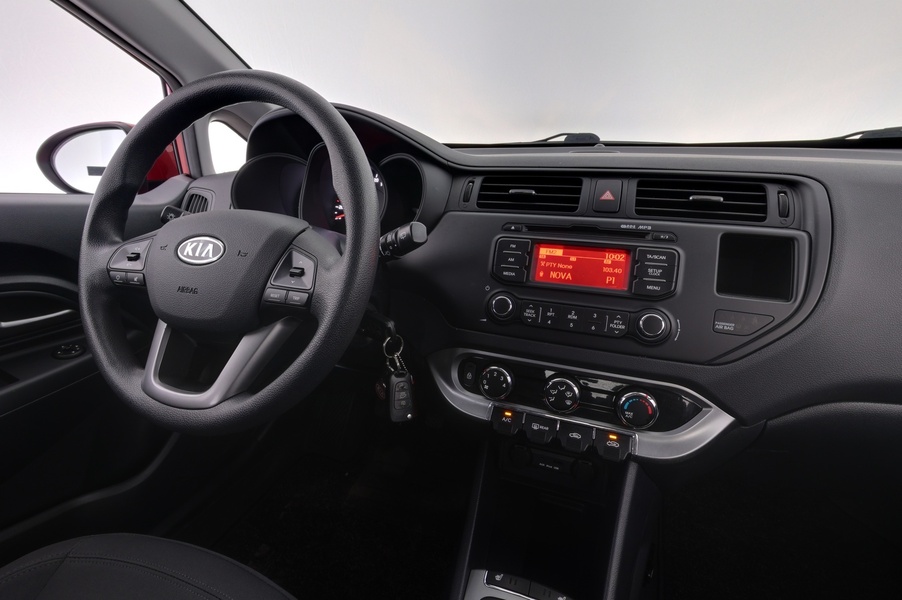 Kia Rio vaihtoauto