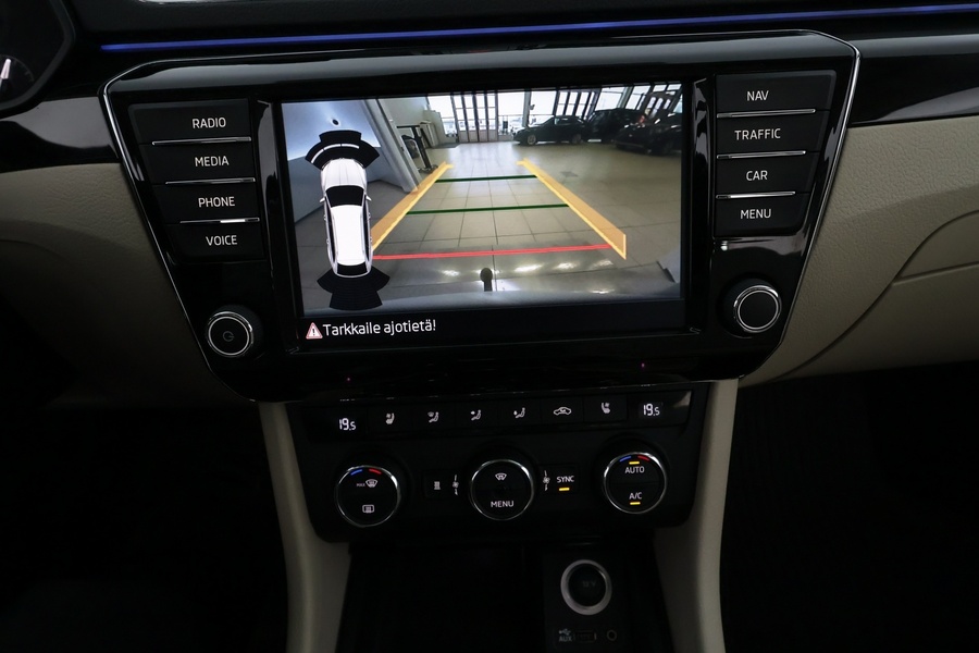 Skoda Superb vaihtoauto