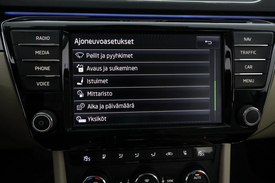 Skoda Superb vaihtoauto