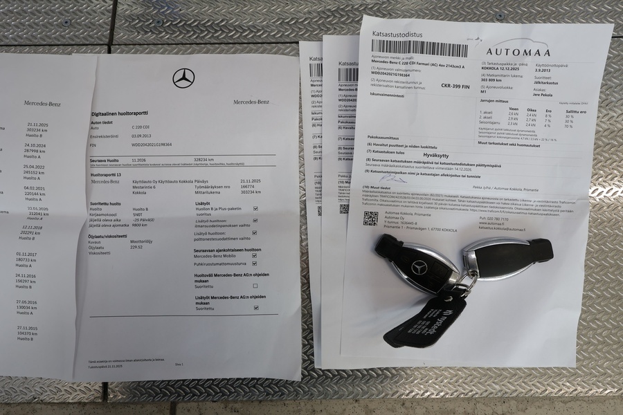 Mercedes-Benz C vaihtoauto