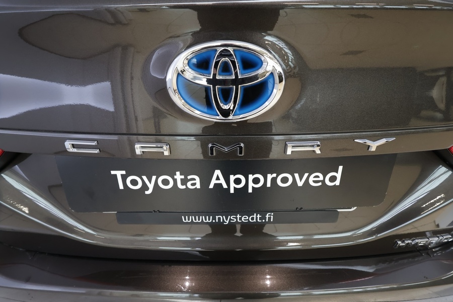 Toyota Camry vaihtoauto