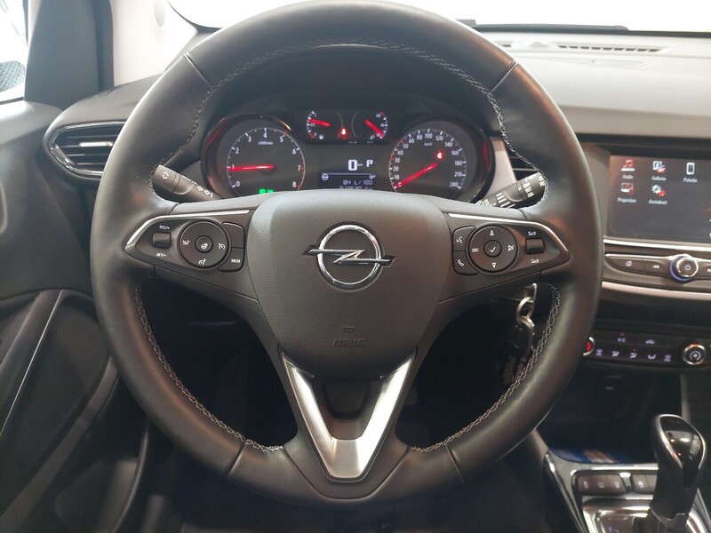 Opel Crossland X vaihtoauto