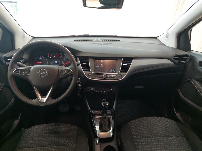 Opel Crossland X vaihtoauto