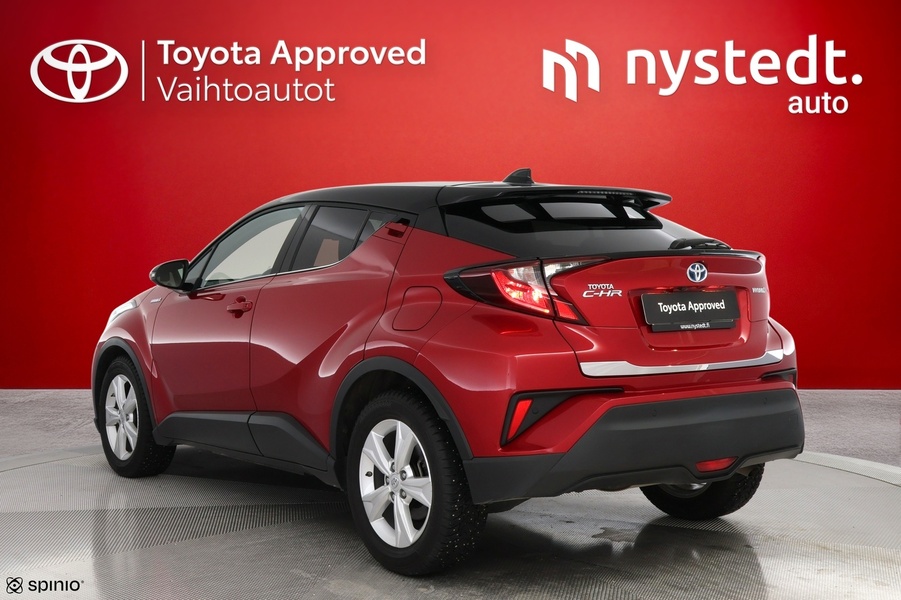 Toyota C-HR vaihtoauto