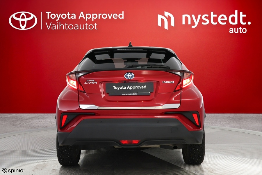 Toyota C-HR vaihtoauto