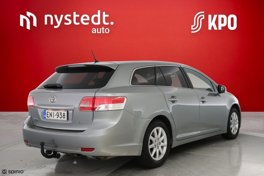 Toyota Avensis vaihtoauto