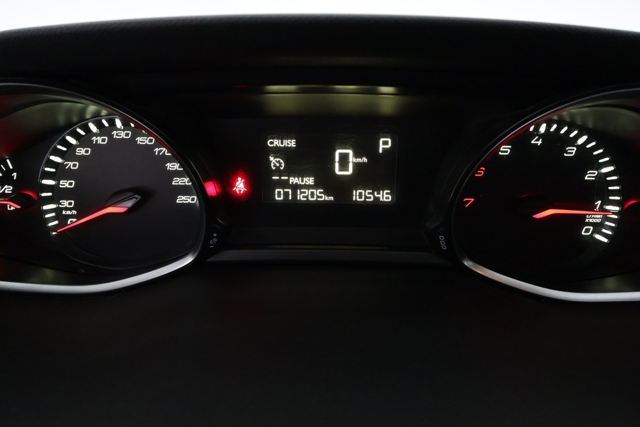 Peugeot 308 vaihtoauto